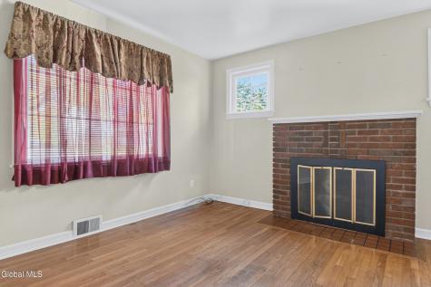 2208 Balltown Road Niskayuna NY 12309