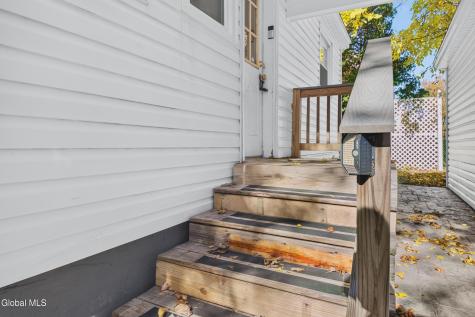 2208 Balltown Road Niskayuna NY 12309