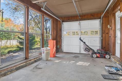 2208 Balltown Road Niskayuna NY 12309