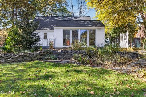 2208 Balltown Road Niskayuna NY 12309