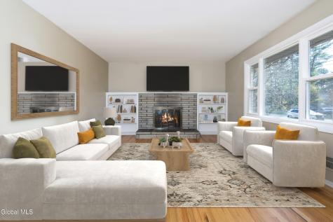 627 Via Ponderosa Schenectady NY 12303