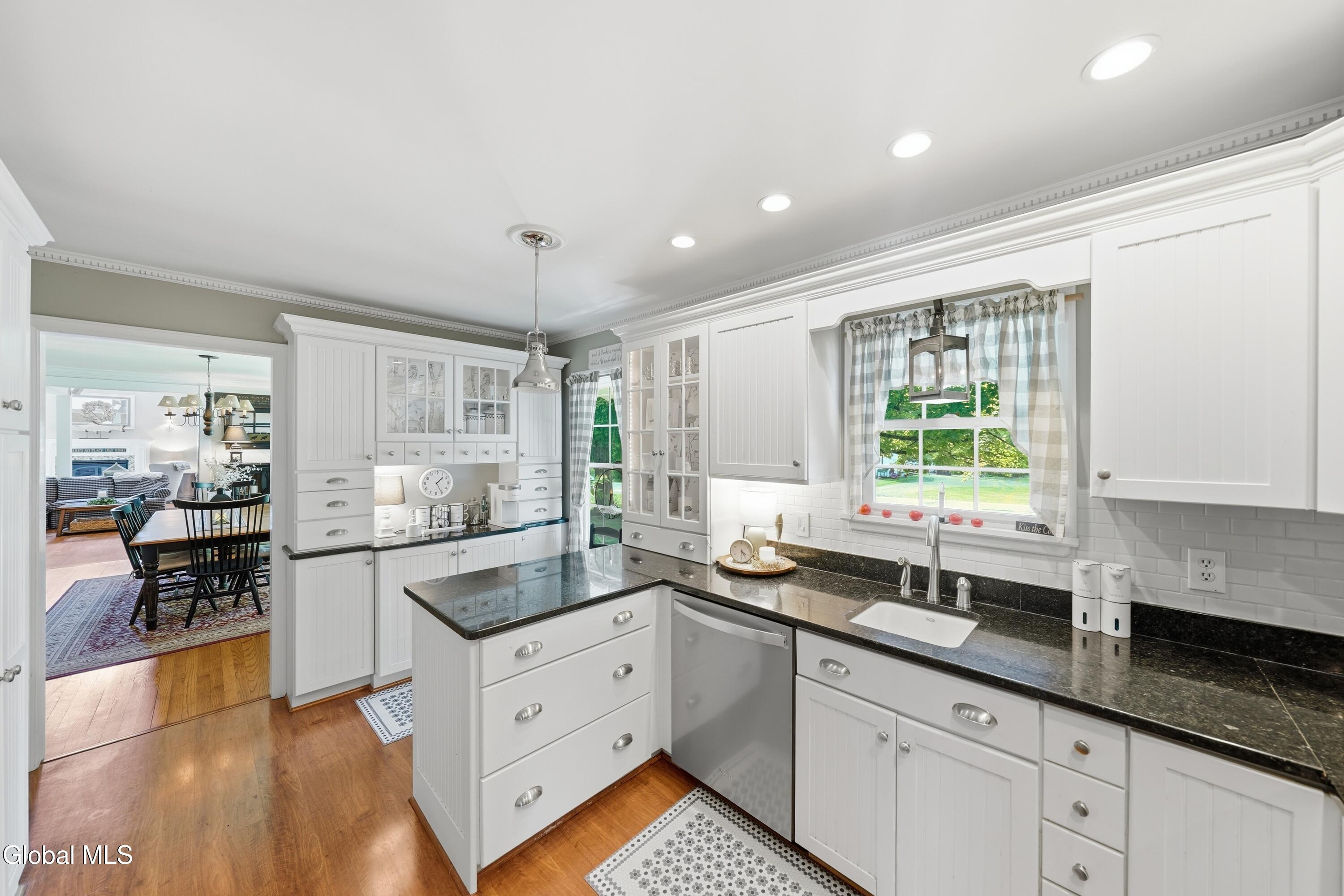 6 Campbell Road Melrose NY 12121