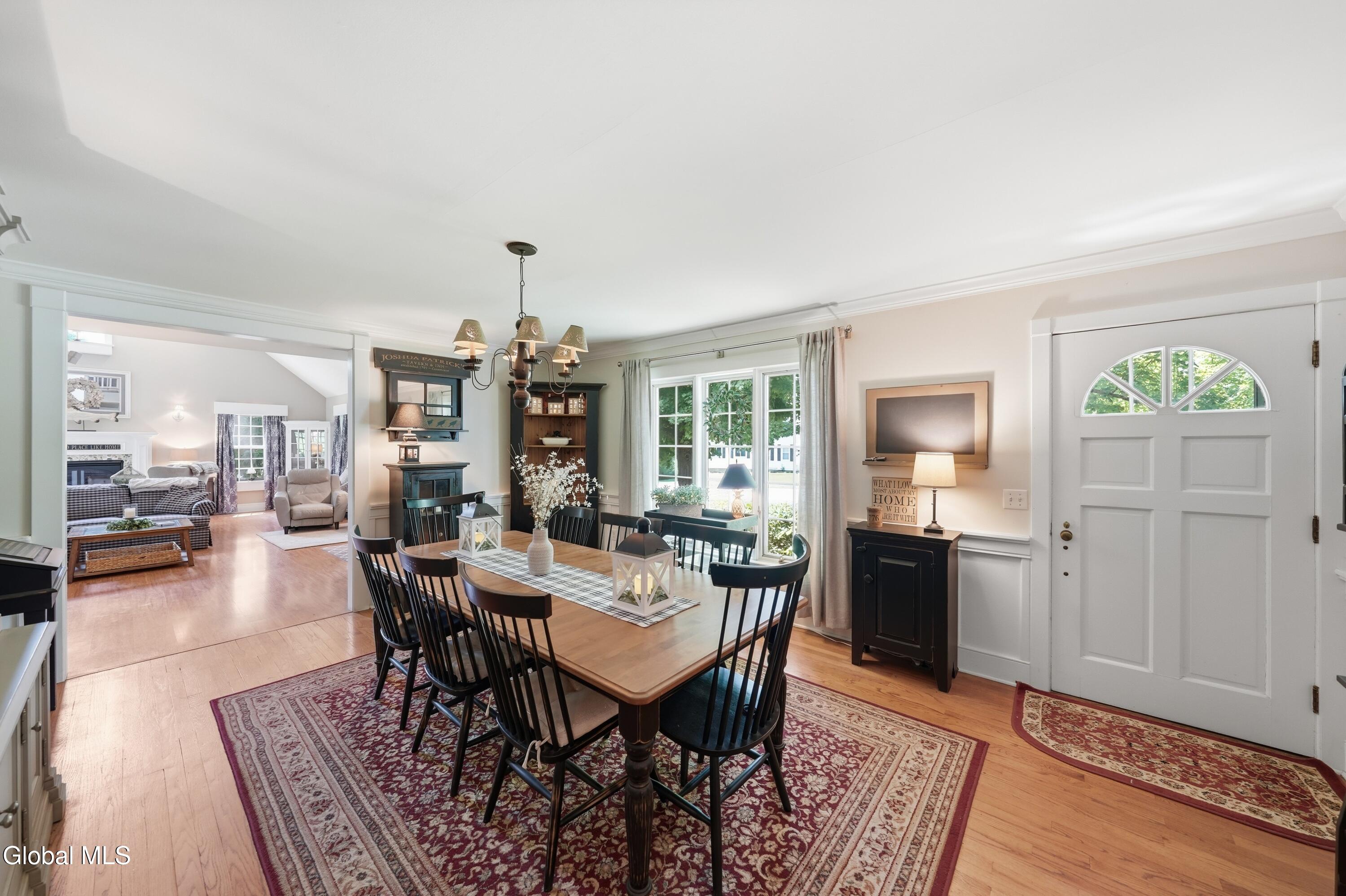 6 Campbell Road Melrose NY 12121