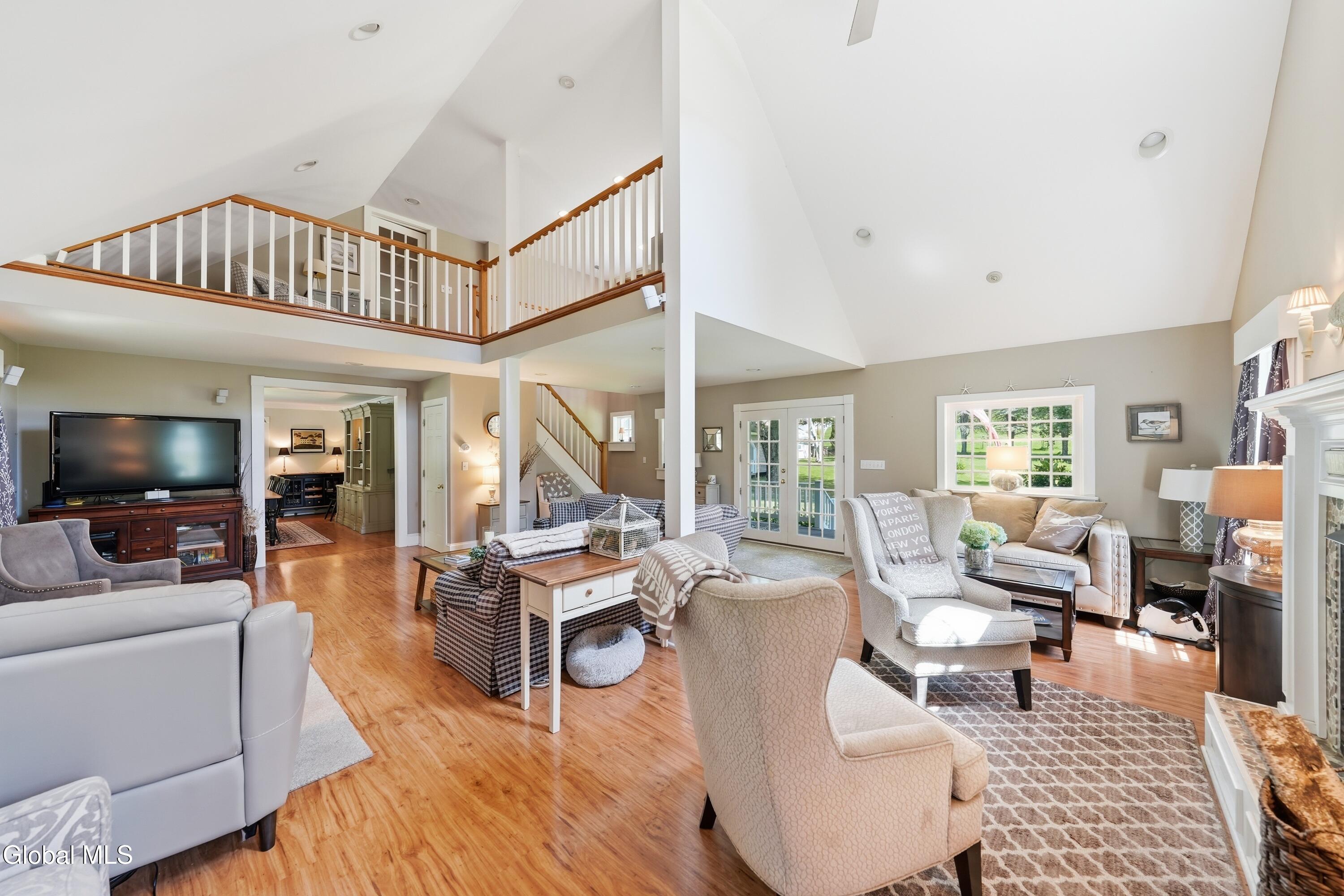 6 Campbell Road Melrose NY 12121