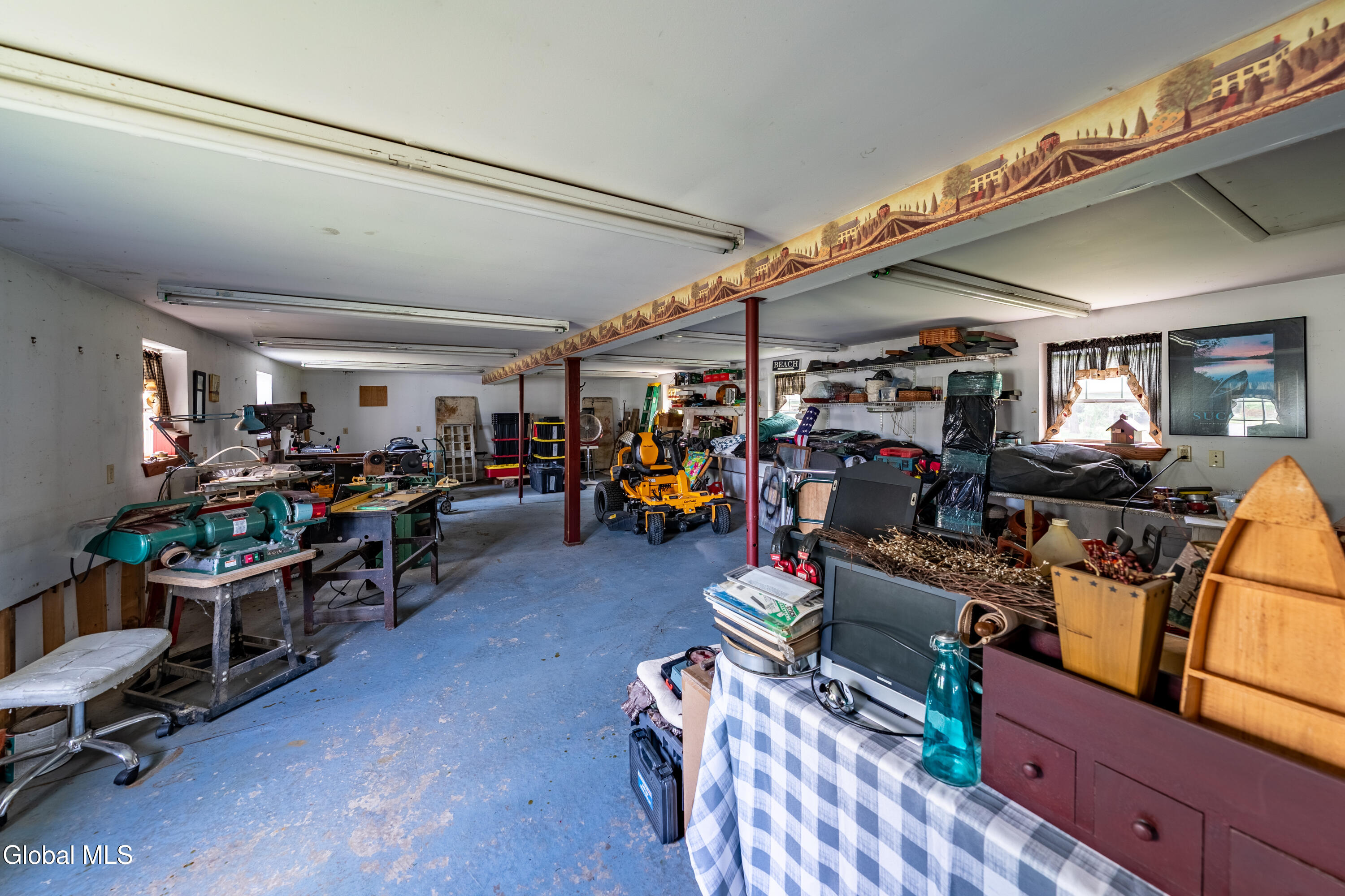 6 Campbell Road Melrose NY 12121
