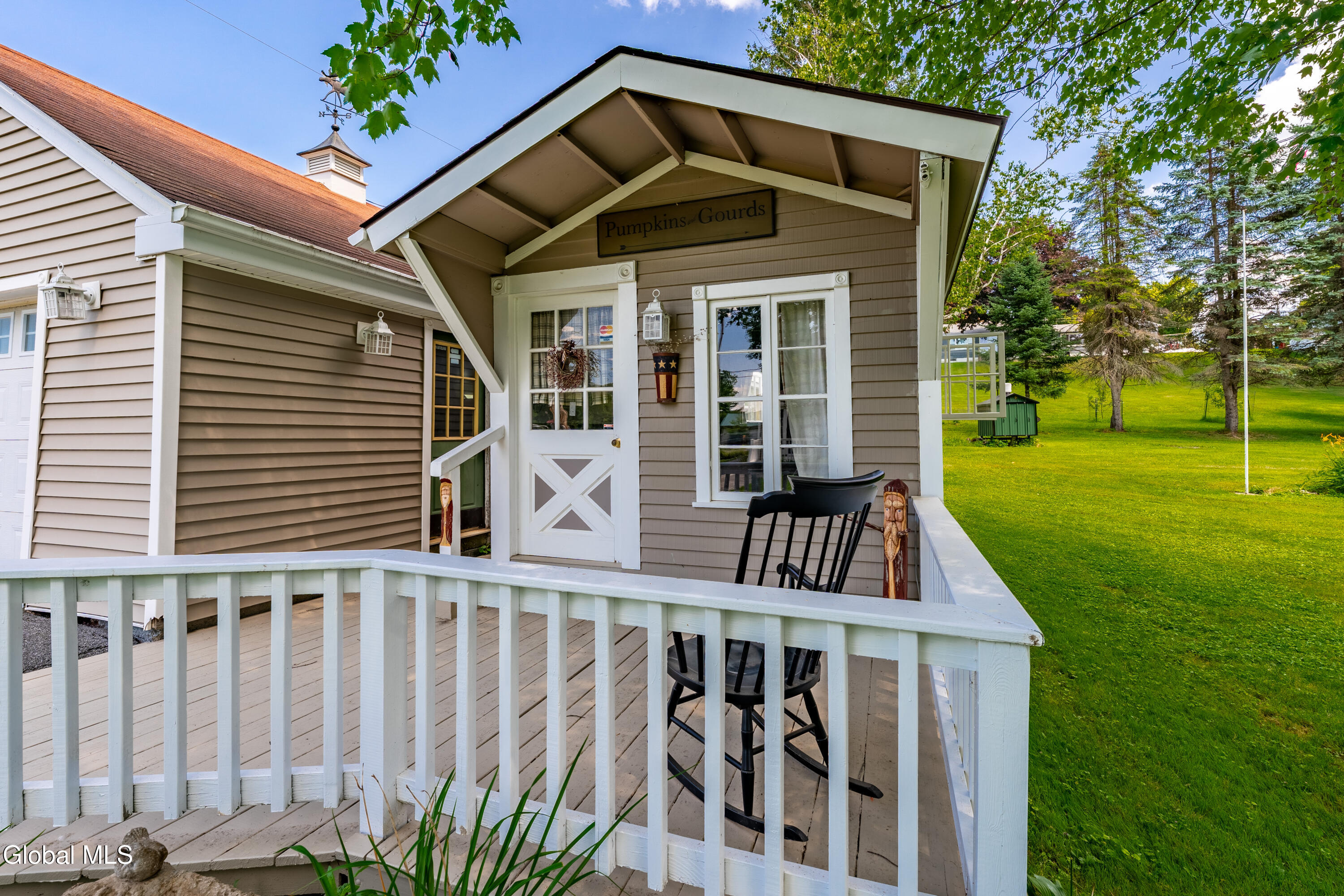 6 Campbell Road Melrose NY 12121