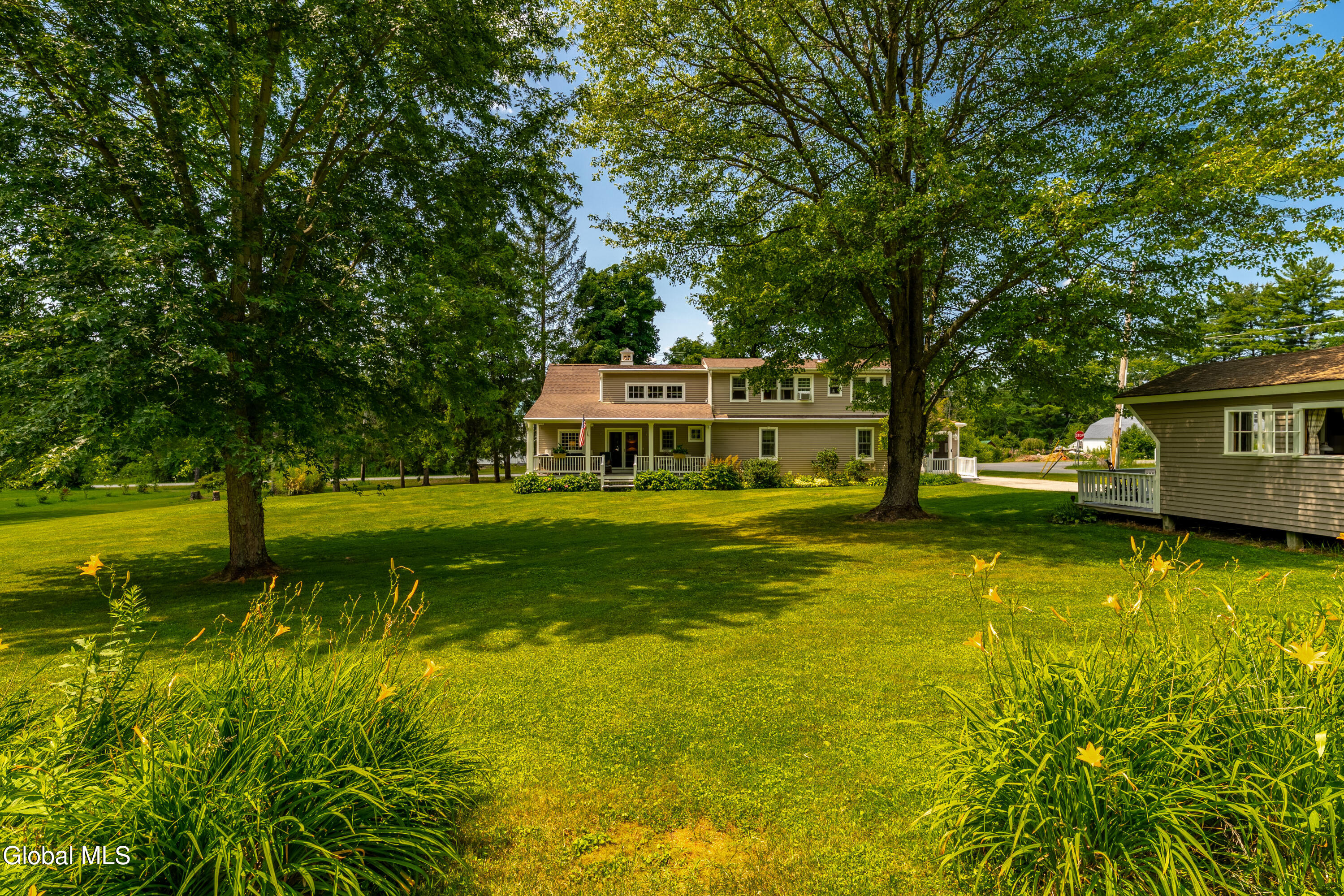 6 Campbell Road Melrose NY 12121