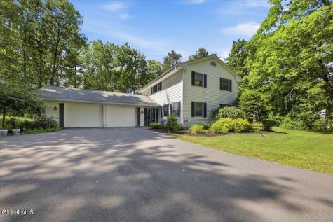43 Grace Moore Road Saratoga Springs NY 12866