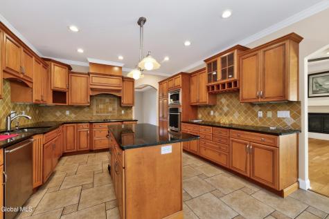 3 Hunter Hill Road Ballston Lake NY 12019