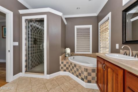 3 Hunter Hill Road Ballston Lake NY 12019