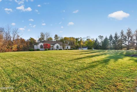3 Hunter Hill Road Ballston Lake NY 12019