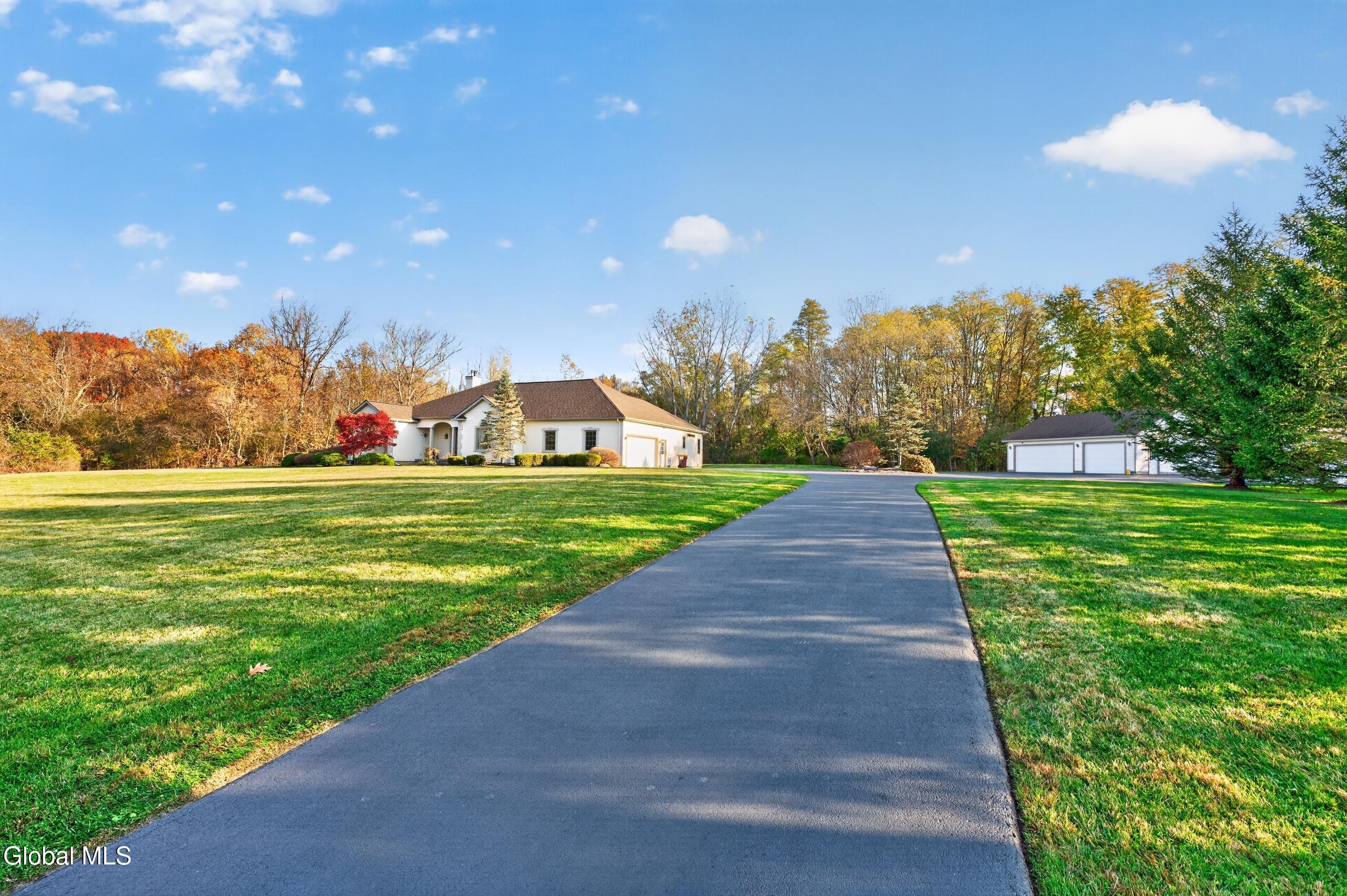 3 Hunter Hill Road Ballston Lake NY 12019