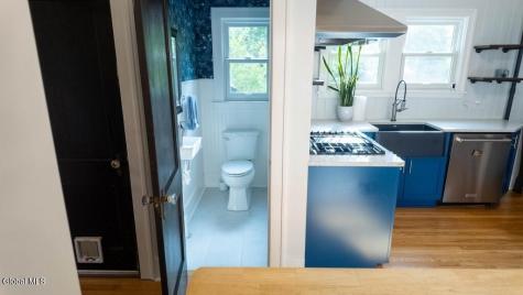 128 Putnam Road Schenectady NY 12306