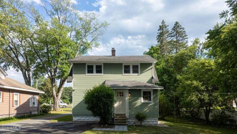 128 Putnam Road Schenectady NY 12306
