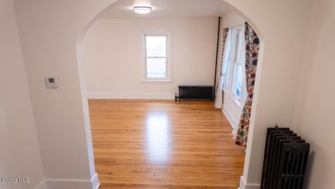 128 Putnam Road Schenectady NY 12306