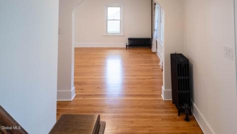 128 Putnam Road Schenectady NY 12306