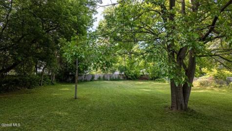 128 Putnam Road Schenectady NY 12306
