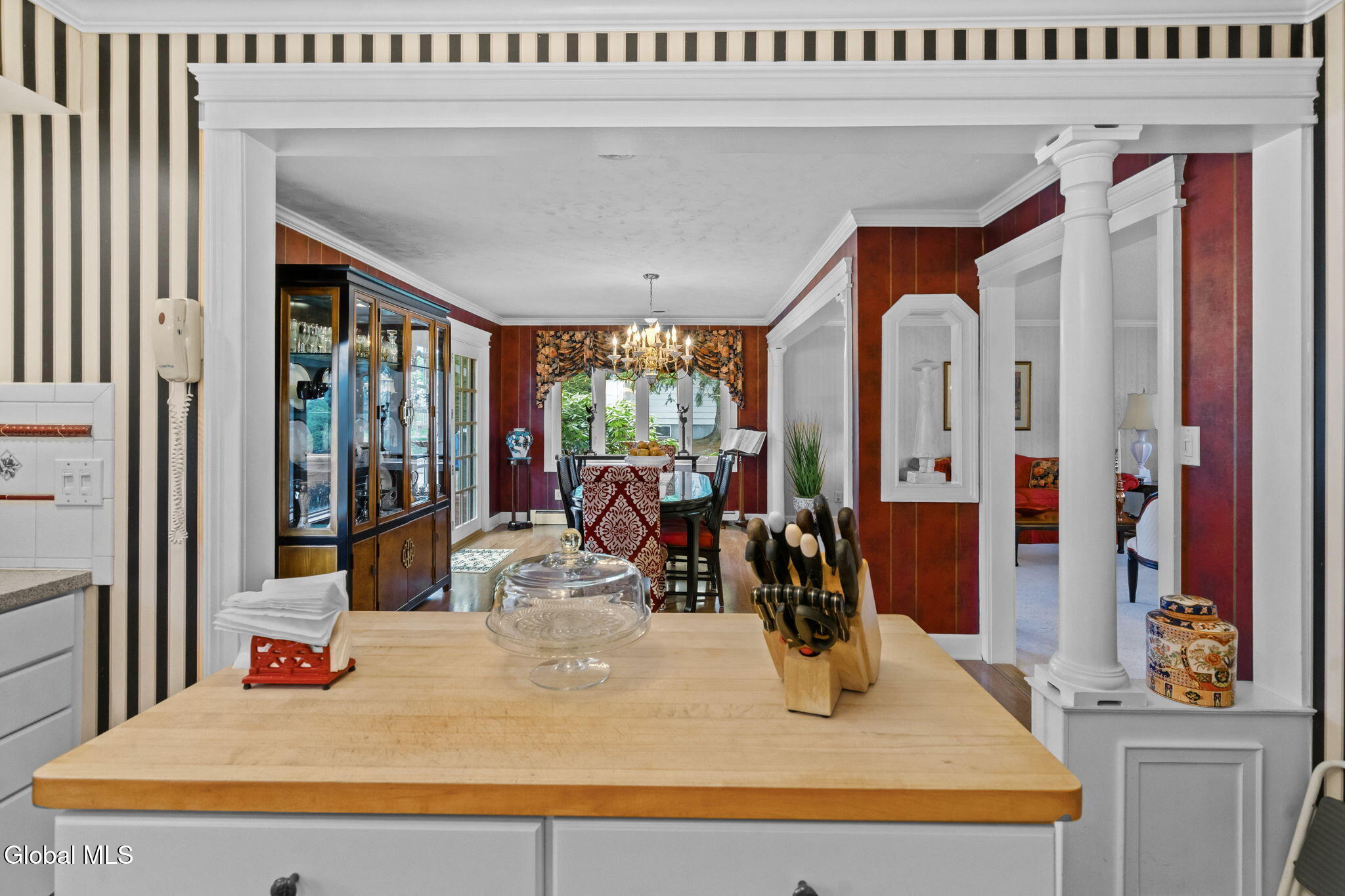 17 Cherry Lane Troy NY 12180