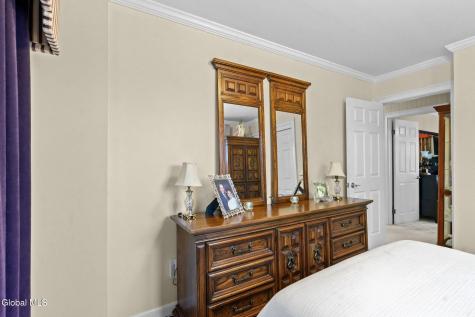 17 Cherry Lane Troy NY 12180
