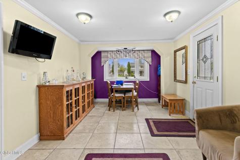 17 Cherry Lane Troy NY 12180