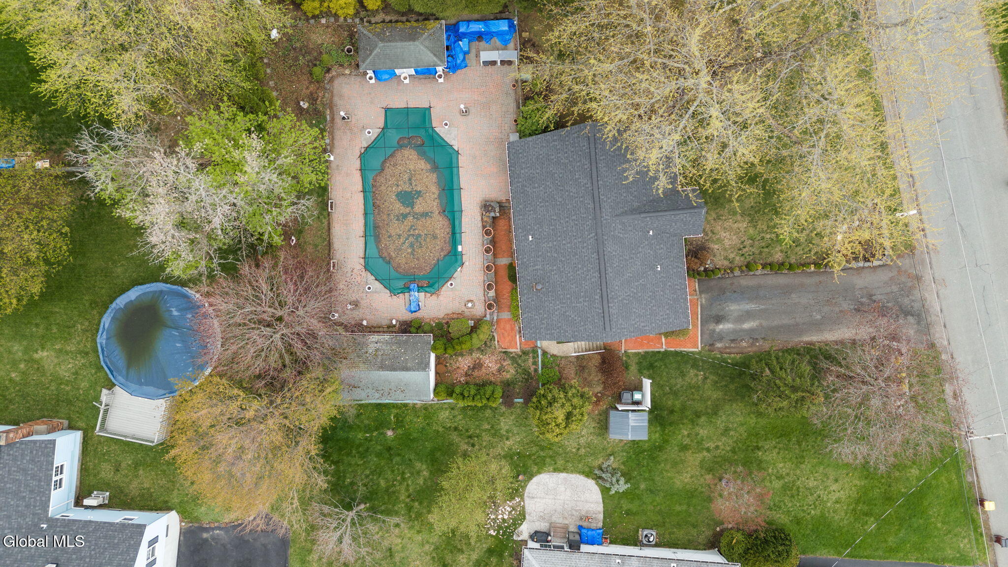 17 Cherry Lane Troy NY 12180