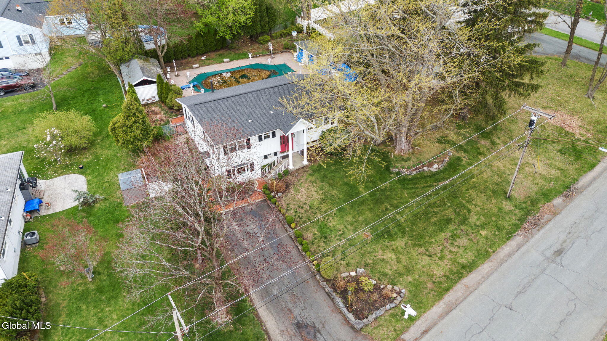 17 Cherry Lane Troy NY 12180