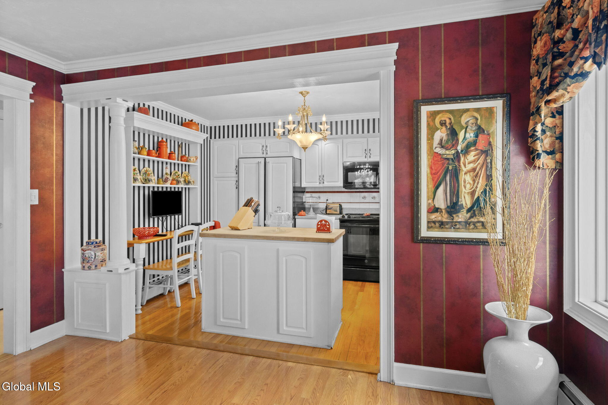 17 Cherry Lane Troy NY 12180