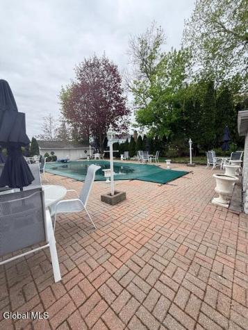 17 Cherry Lane Troy NY 12180
