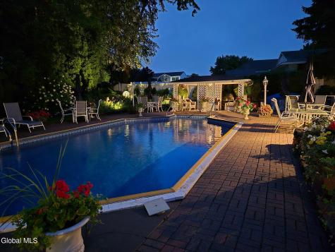17 Cherry Lane Troy NY 12180