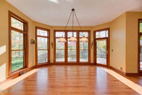 1 Shetland Clifton Park NY 12065