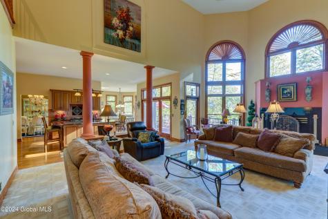 1 Shetland Clifton Park NY 12065