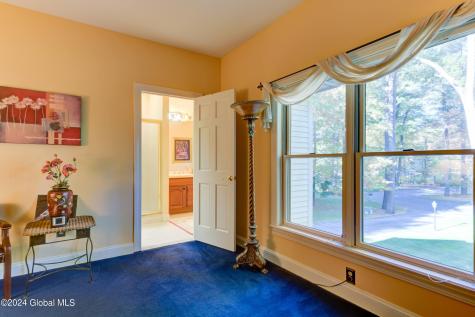 1 Shetland Clifton Park NY 12065