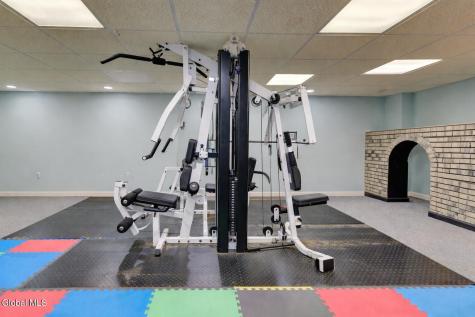 1 Shetland Clifton Park NY 12065