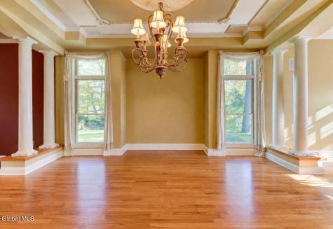 1 Shetland Clifton Park NY 12065