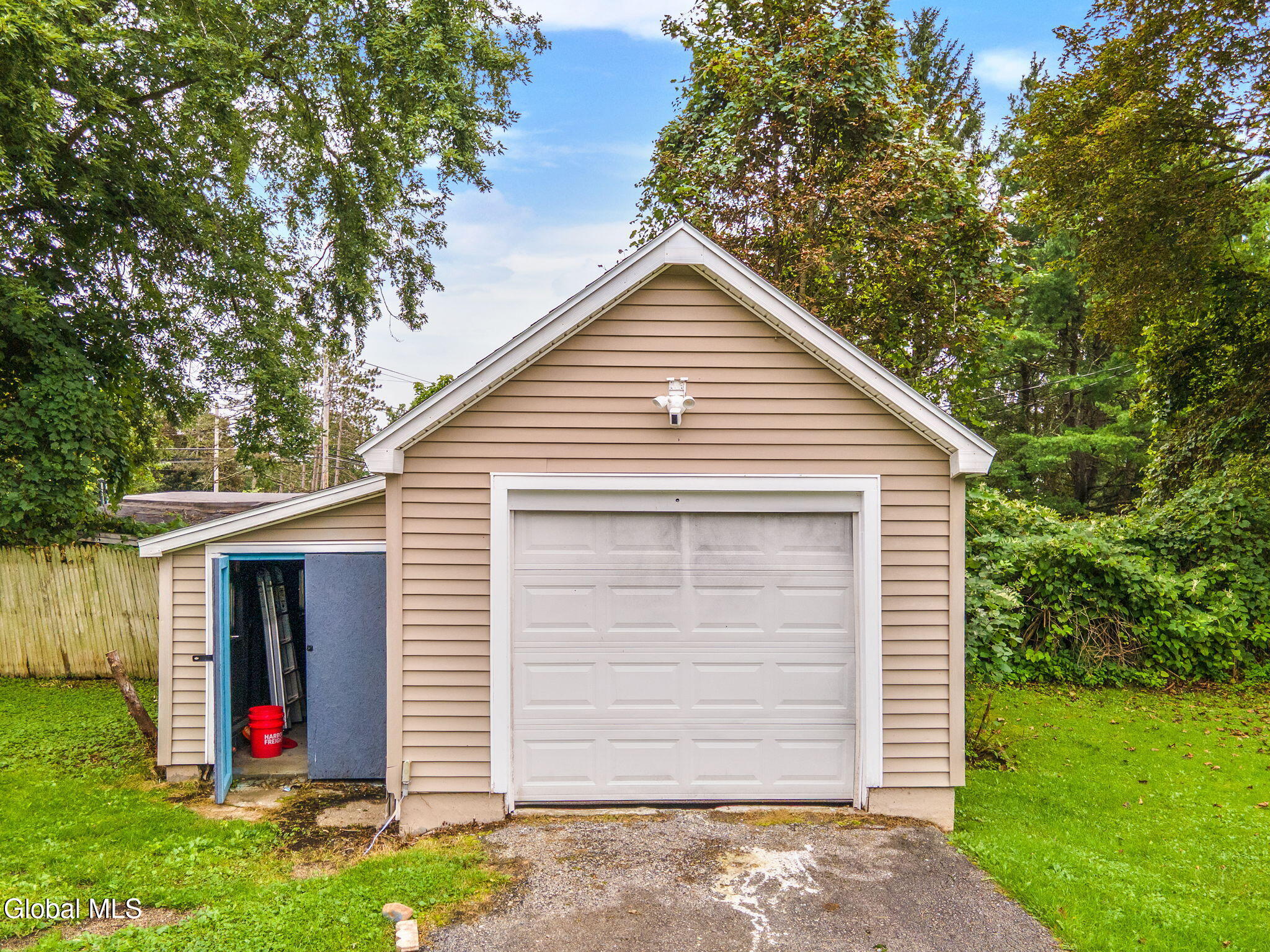 113 Mccaffrey Avenue Hagaman NY 12086