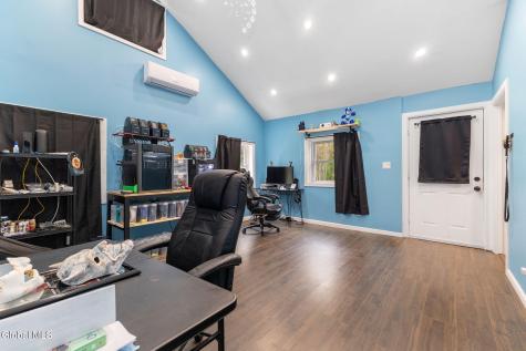 113 Mccaffrey Avenue Hagaman NY 12086