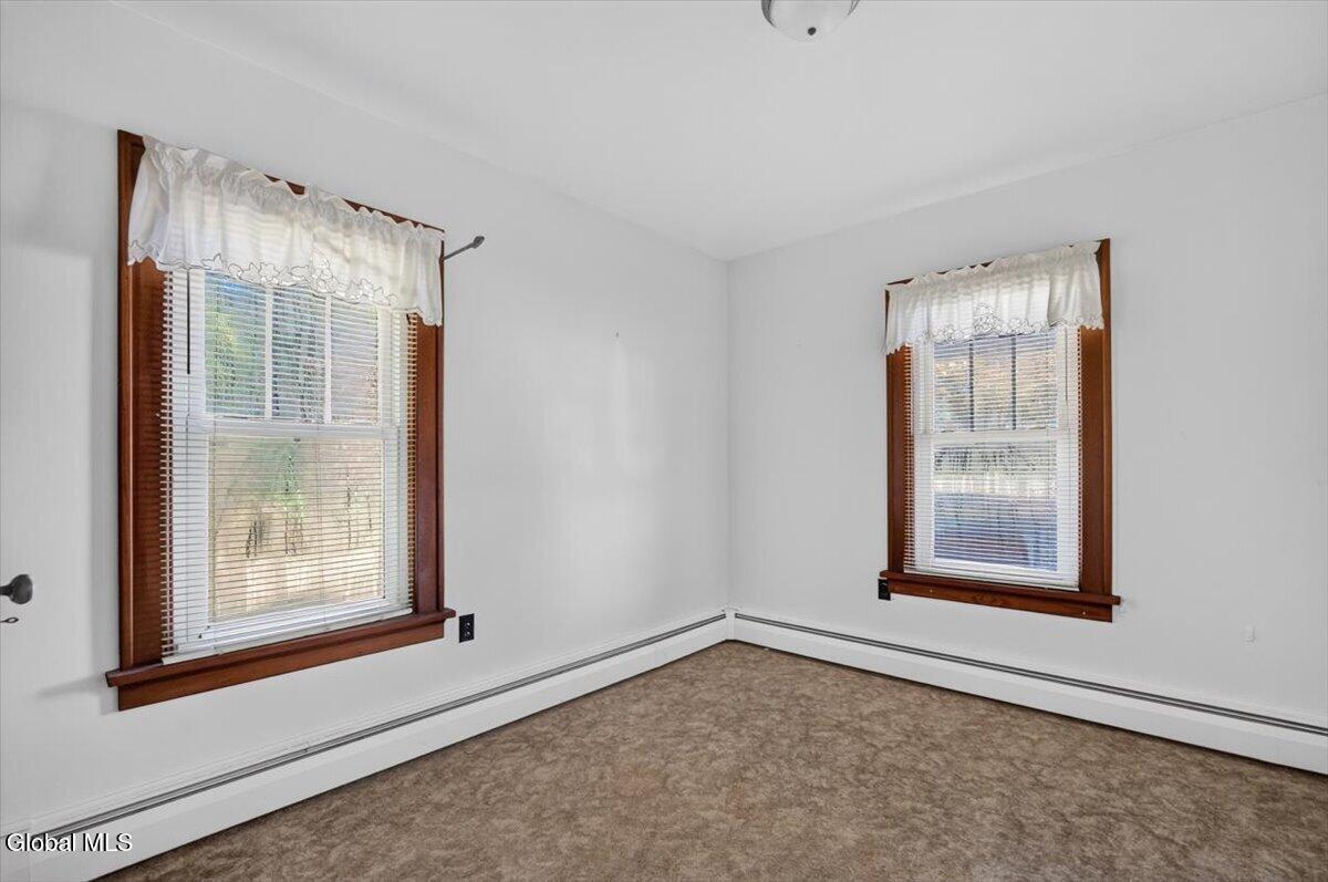 3072 Spawn Road Schenectady NY 12303