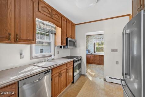 3072 Spawn Road Schenectady NY 12303