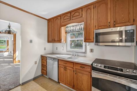 3072 Spawn Road Schenectady NY 12303