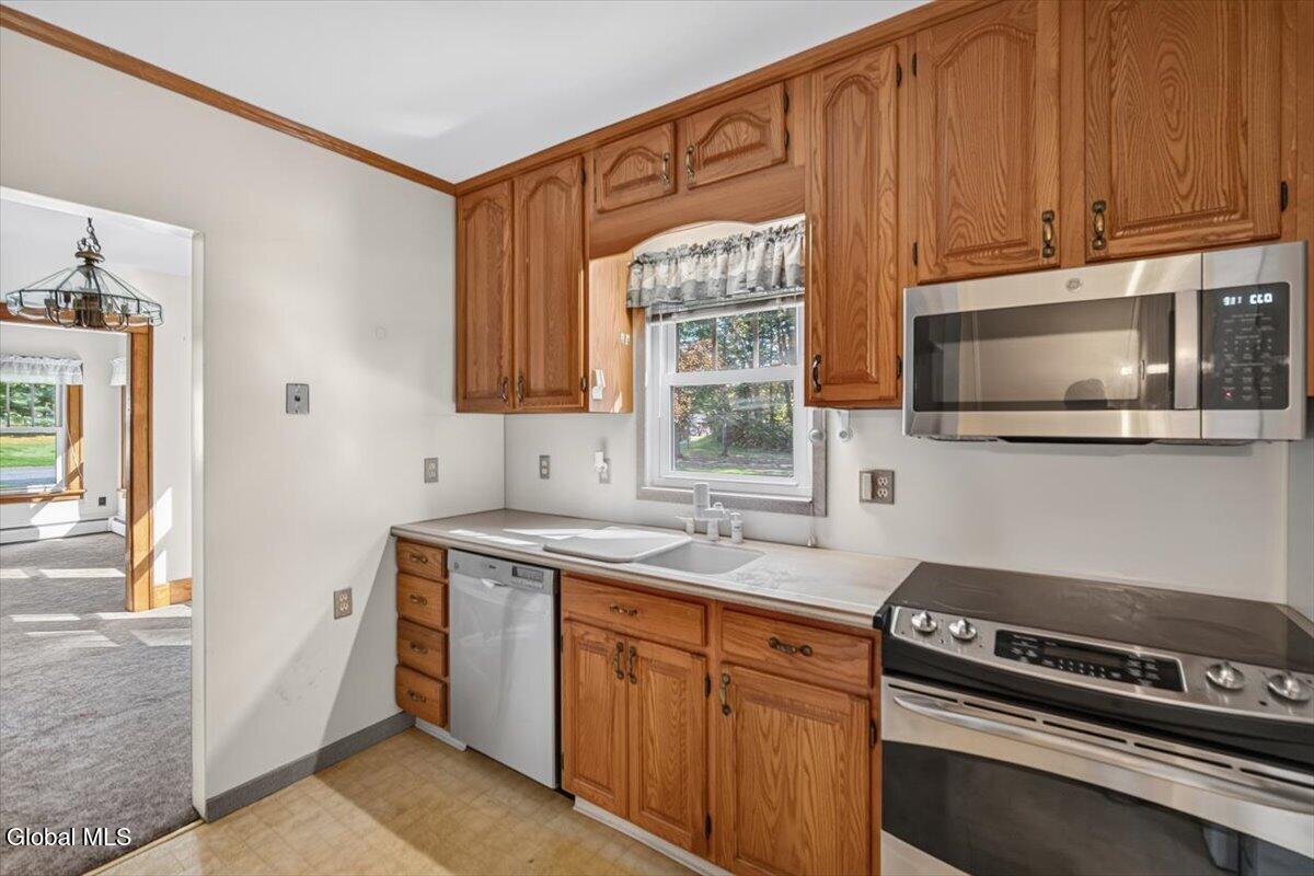 3072 Spawn Road Schenectady NY 12303