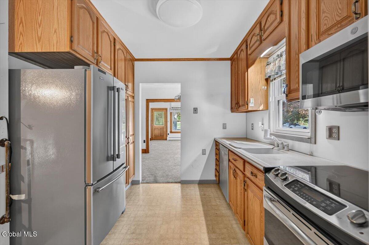 3072 Spawn Road Schenectady NY 12303