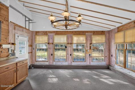 3072 Spawn Road Schenectady NY 12303