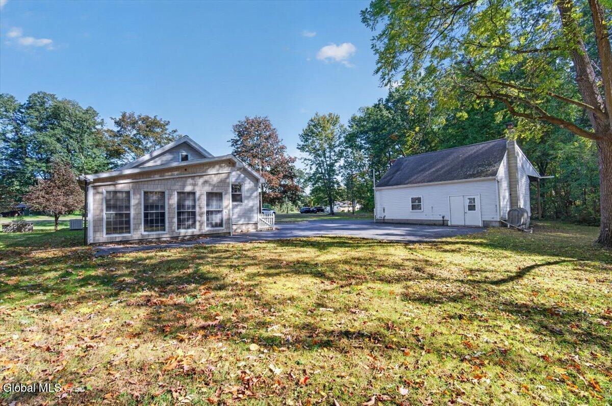 3072 Spawn Road Schenectady NY 12303