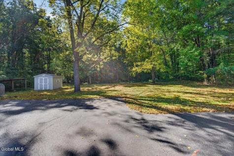 3072 Spawn Road Schenectady NY 12303