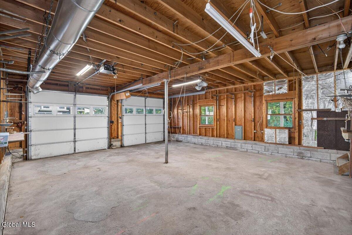 3072 Spawn Road Schenectady NY 12303