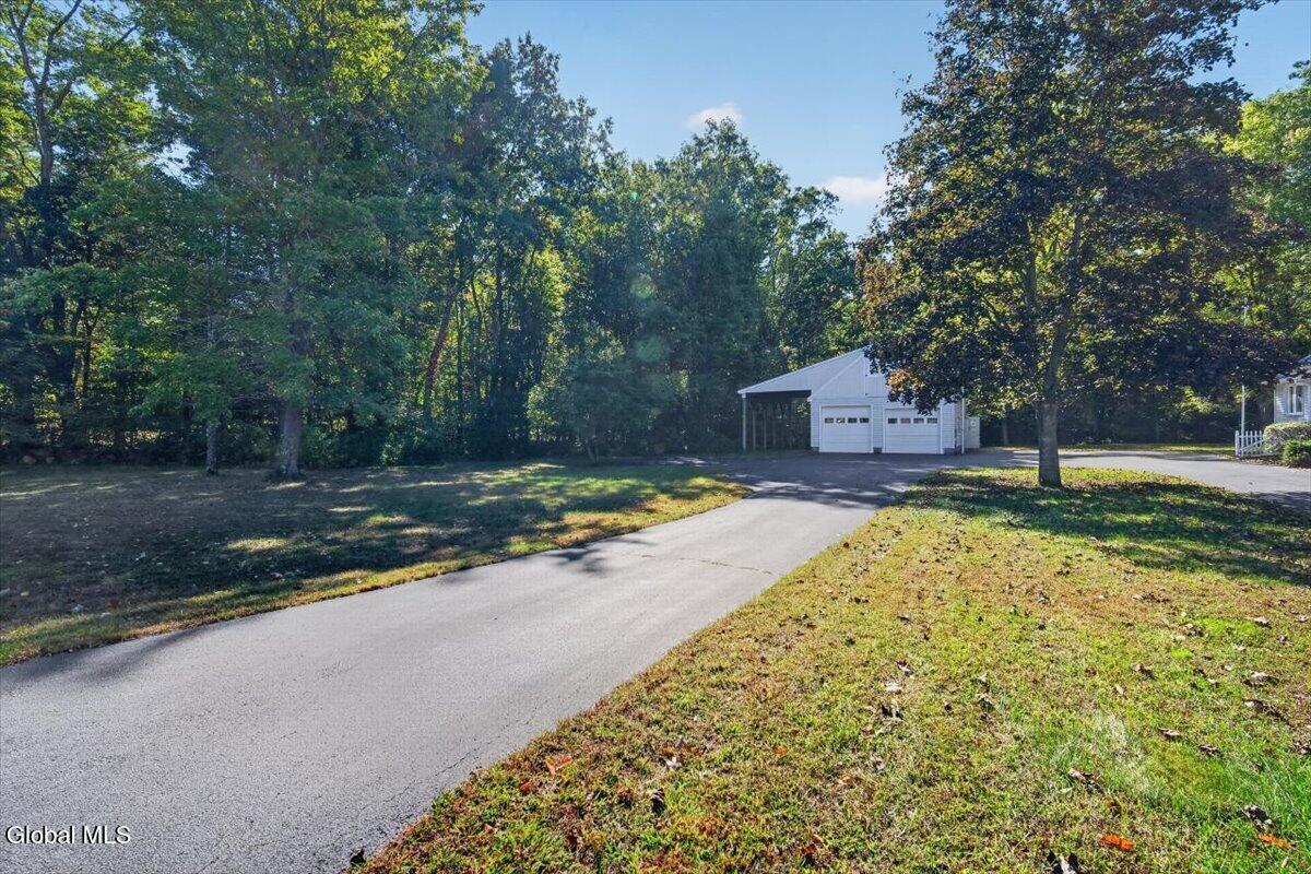 3072 Spawn Road Schenectady NY 12303