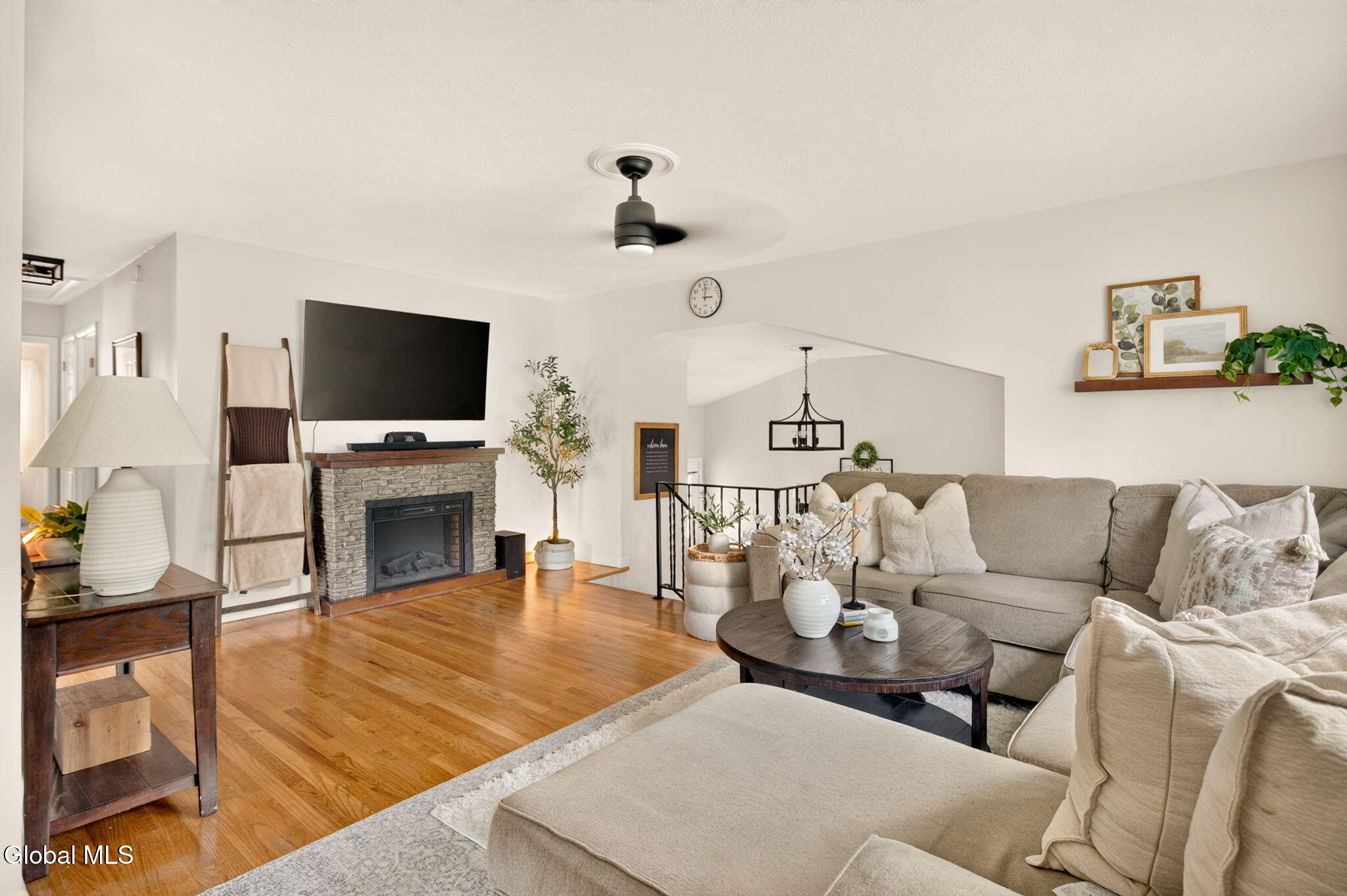 23 Pico Road Clifton Park NY 12065
