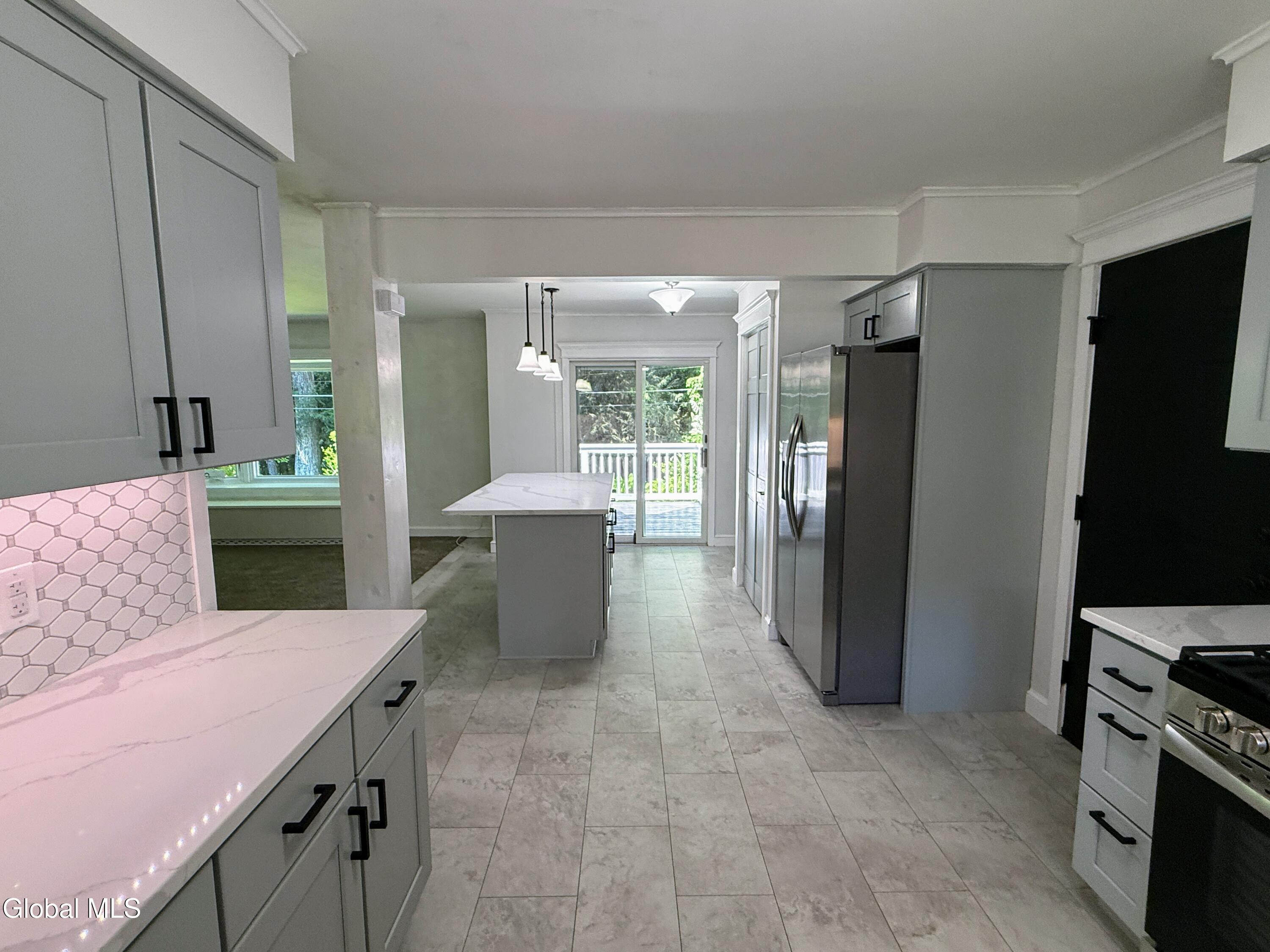 132 Birch Lane Schenectady NY 12302