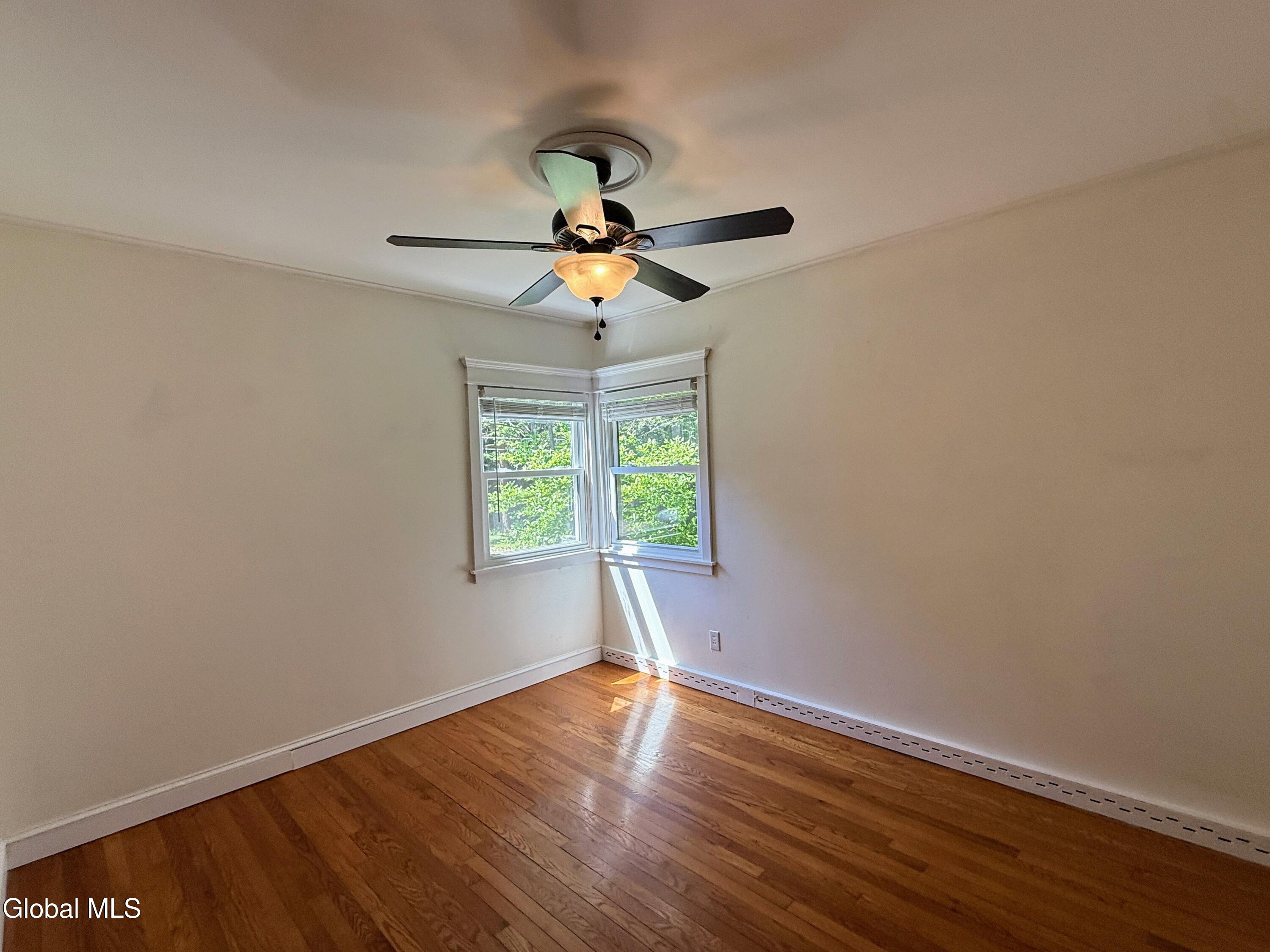 132 Birch Lane Schenectady NY 12302