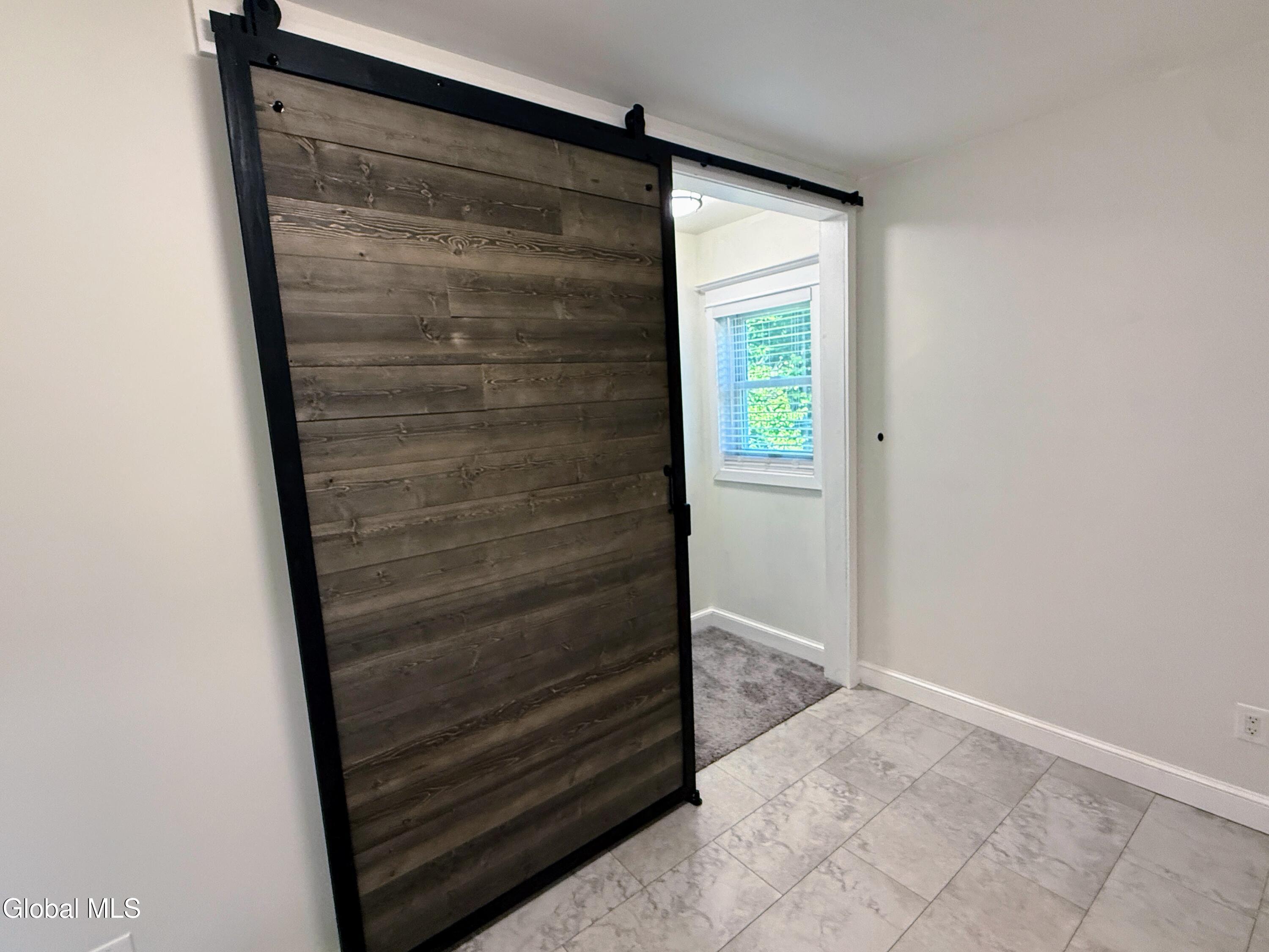 132 Birch Lane Schenectady NY 12302
